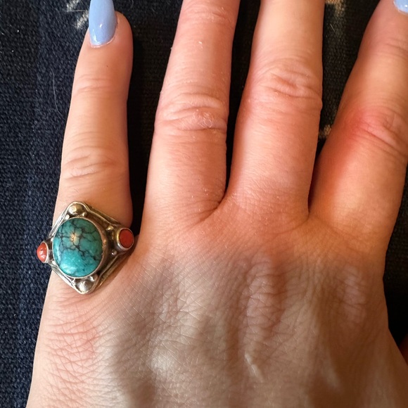 TURQUOISE AND CORAL STERLING SILVER RING - Picture 5 of 5